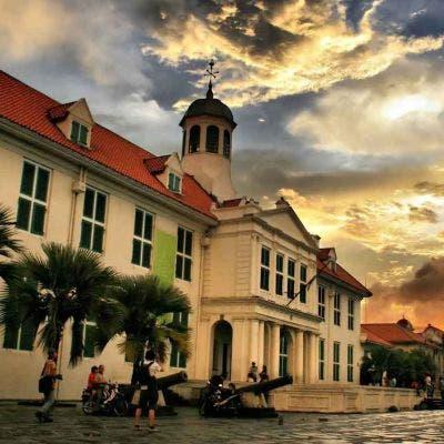 Walking Tour Jakarta Old Town by Campa One Day Tour (Min 10 Pax)