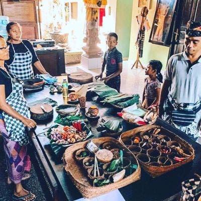 Cooking Class Balinese Menu with Transport Tour with Transport