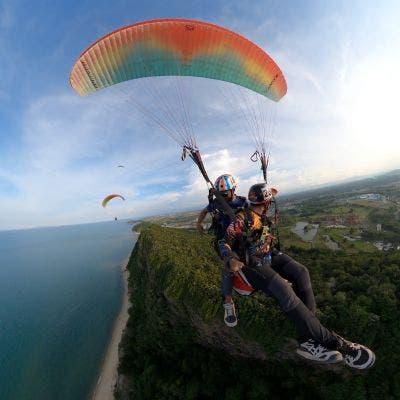 Beachfront Paragliding Tandem at Besut Paragliding Park 
