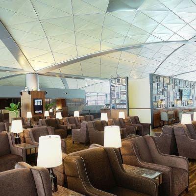 Phnom Penh International Airport (PNH) - Plaza Premium Lounge
